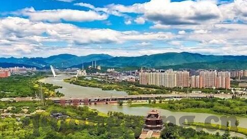 麻豆传媒 在线播放-麻豆传媒——线上视界的多维度探讨
